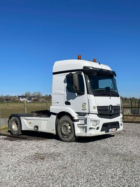 Mercedes-beenz actros - Sattelzugmaschine: das Bild 2 Mercedes-beenz actros - Sattelzugmaschine: das Bild 2