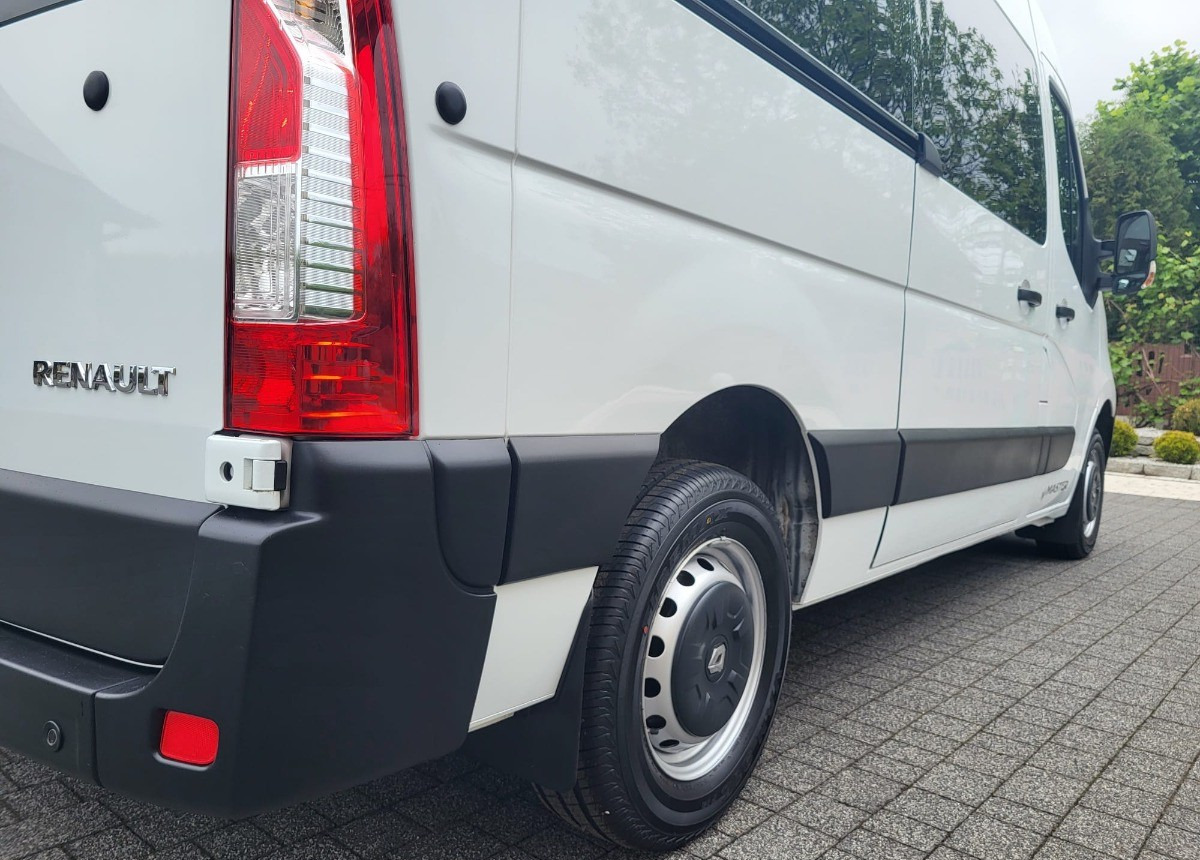 Kleinbus, Personentransporter Renault Master 2.3 170ps. L2H2  8-osobowy Serwisowany I właściciel: das Bild 14