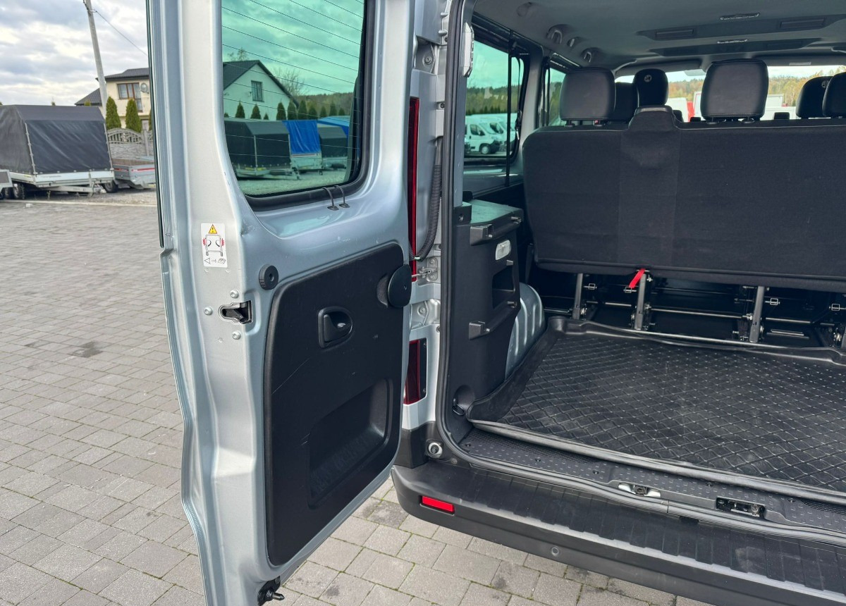 Leasing für Renault Trafic 2.0 150 ps. Bezwypadkowy Salonowy Serwisowany Renault Trafic 2.0 150 ps. Bezwypadkowy Salonowy Serwisowany: das Bild 19 Leasing für Renault Trafic 2.0 150 ps. Bezwypadkowy Salonowy Serwisowany Renault Trafic 2.0 150 ps. Bezwypadkowy Salonowy Serwisowany: das Bild 19