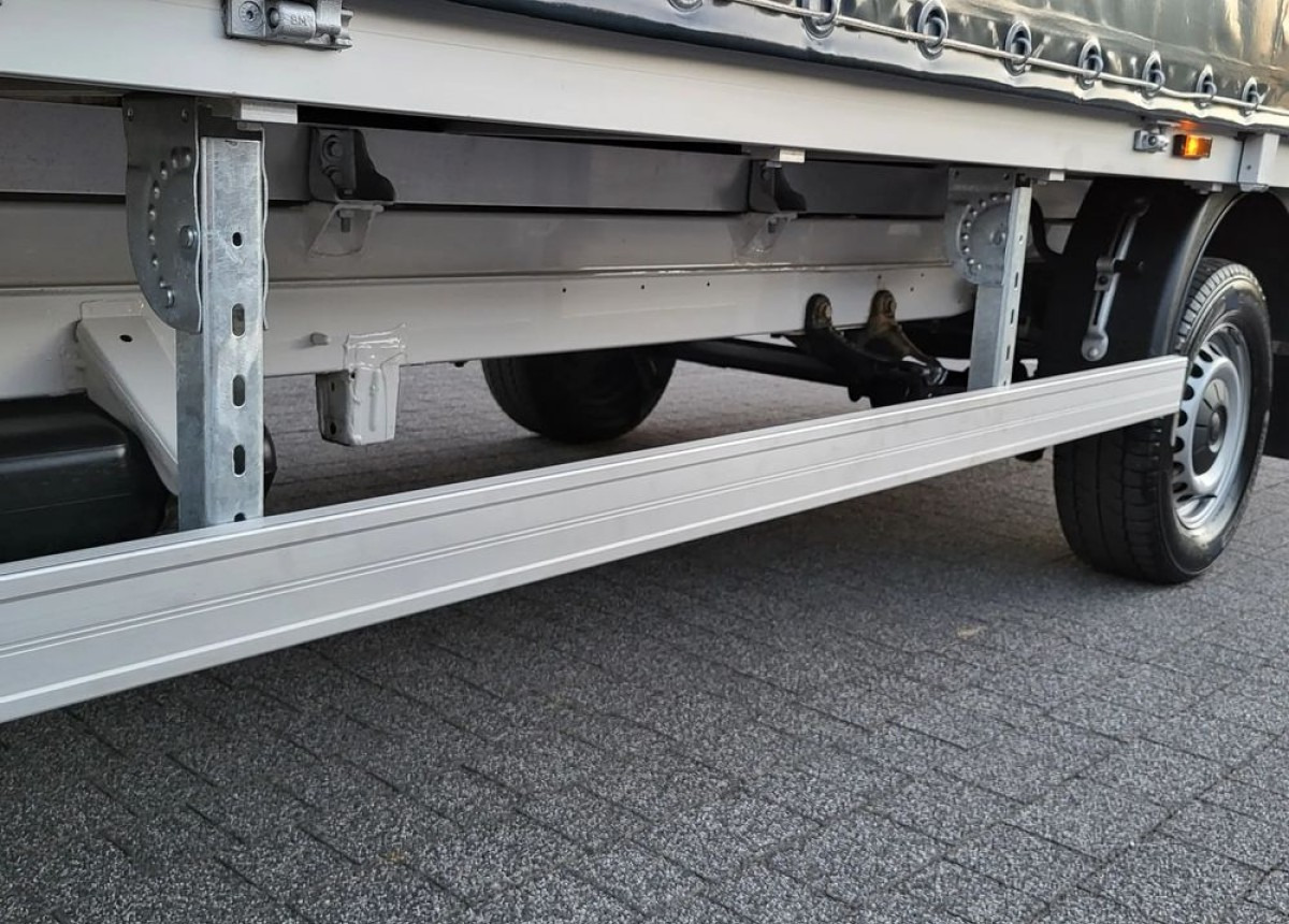 Planen Transporter Volkswagen Crafter: das Bild 13