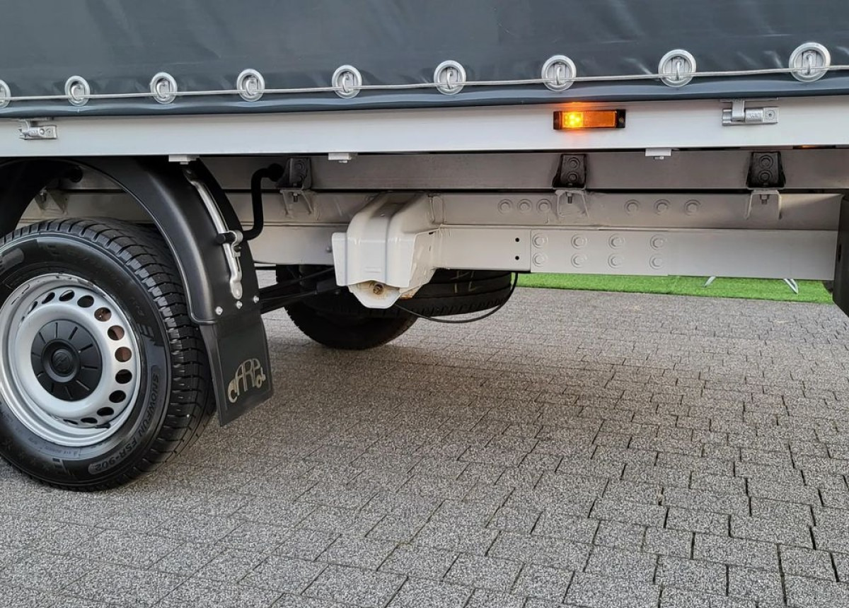 Planen Transporter Volkswagen Crafter: das Bild 12