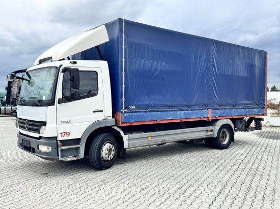 Mercedes-Benz Atego 1222 L Euro 4 - Plane LKW: das Bild 4 Mercedes-Benz Atego 1222 L Euro 4 - Plane LKW: das Bild 4