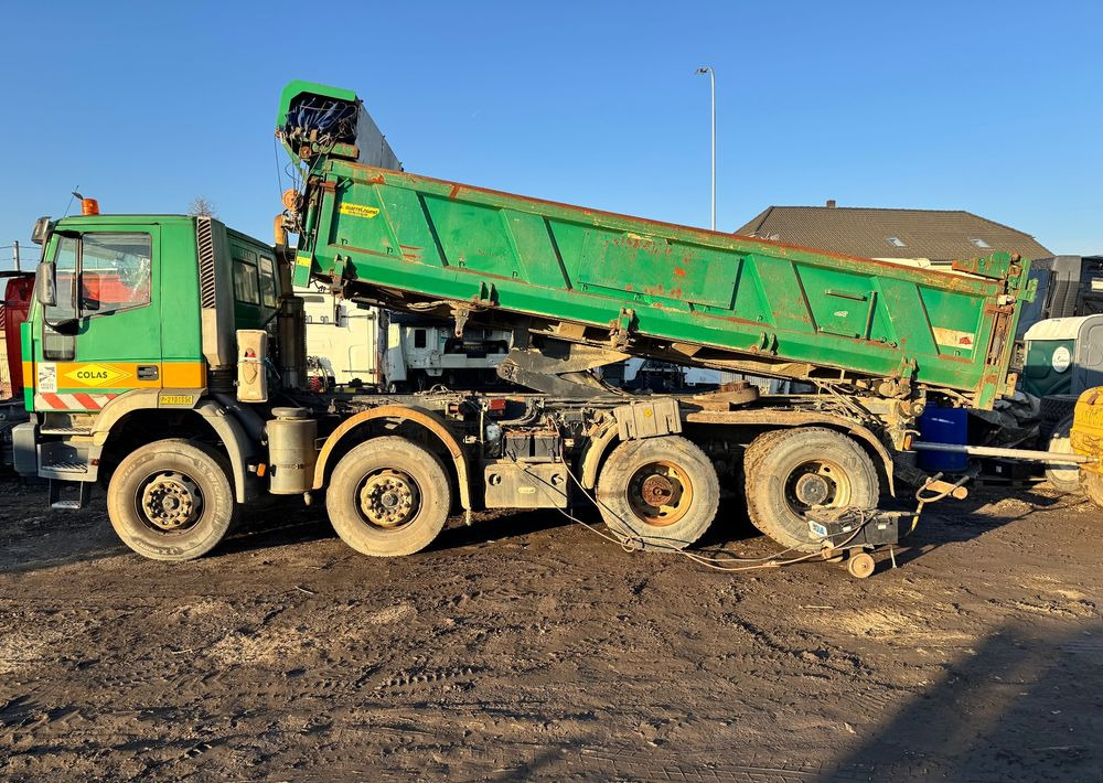 Iveco EuroTrakker - Kipper: das Bild 3 Iveco EuroTrakker - Kipper: das Bild 3