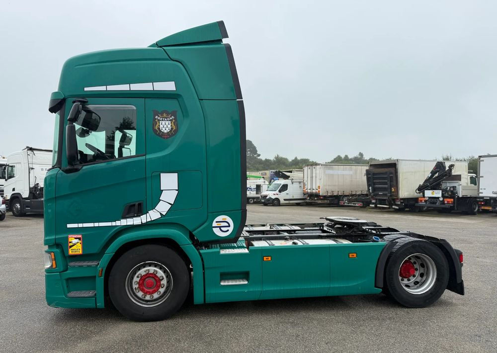 Scania R450 - Sattelzugmaschine: das Bild 2 Scania R450 - Sattelzugmaschine: das Bild 2