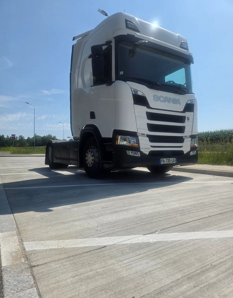 Scania R450 - Sattelzugmaschine: das Bild 1 Scania R450 - Sattelzugmaschine: das Bild 1