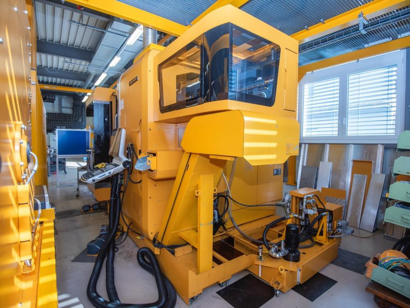 DMG Mori NTX 1000 - Metallbearbeitungsmaschine: das Bild 1 DMG Mori NTX 1000 - Metallbearbeitungsmaschine: das Bild 1