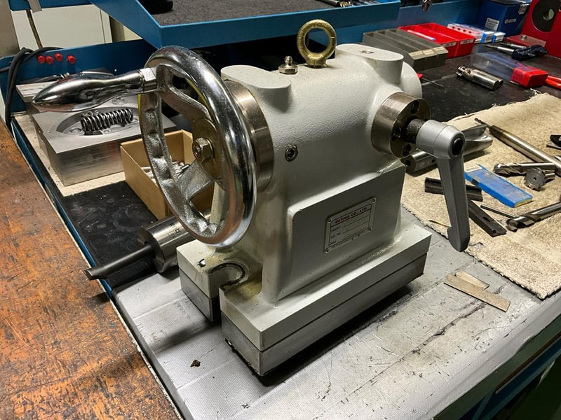 Onbekend - Metallbearbeitungsmaschine: das Bild 2 Onbekend - Metallbearbeitungsmaschine: das Bild 2