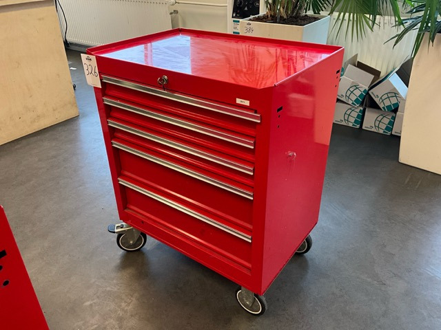 PowerPlus 5 Drawer - Metallbearbeitungsmaschine: das Bild 1 PowerPlus 5 Drawer - Metallbearbeitungsmaschine: das Bild 1