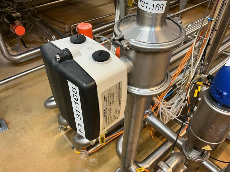 SIMENS Sitrans F M Magflo Mag5000 - Lebensmittelmaschine: das Bild 5 SIMENS Sitrans F M Magflo Mag5000 - Lebensmittelmaschine: das Bild 5