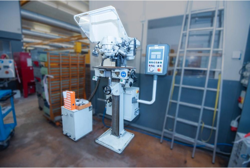 Technika TSM5100 - Metallbearbeitungsmaschine: das Bild 1 Technika TSM5100 - Metallbearbeitungsmaschine: das Bild 1
