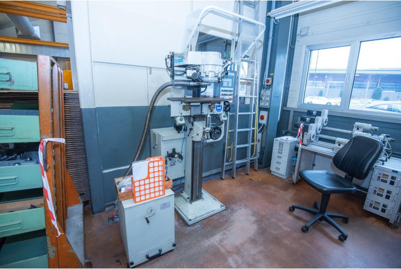Technika TSM5100 - Metallbearbeitungsmaschine: das Bild 3 Technika TSM5100 - Metallbearbeitungsmaschine: das Bild 3