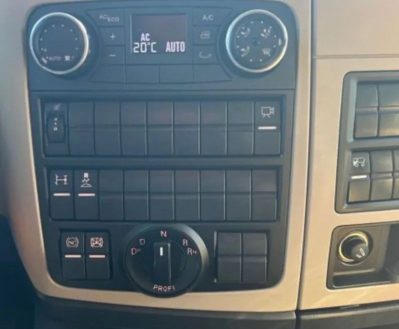 Koffer LKW MAN TGM 15.250: das Bild 6