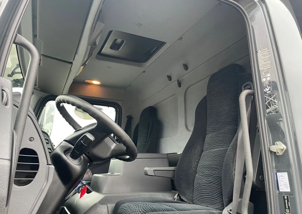 Plane LKW Mercedes-Benz ATEGO 1230: das Bild 9