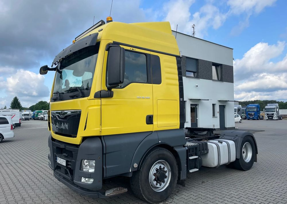 MAN TGX XLX 18.460 HydroDrive/ 4x4 - Sattelzugmaschine: das Bild 2 MAN TGX XLX 18.460 HydroDrive/ 4x4 - Sattelzugmaschine: das Bild 2