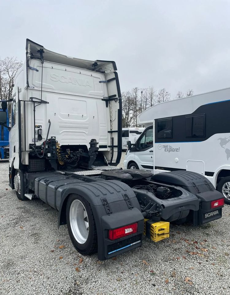 Scania R410/Low Deck/ Bez EGR/Bogata Wersja! - Sattelzugmaschine: das Bild 4 Scania R410/Low Deck/ Bez EGR/Bogata Wersja! - Sattelzugmaschine: das Bild 4