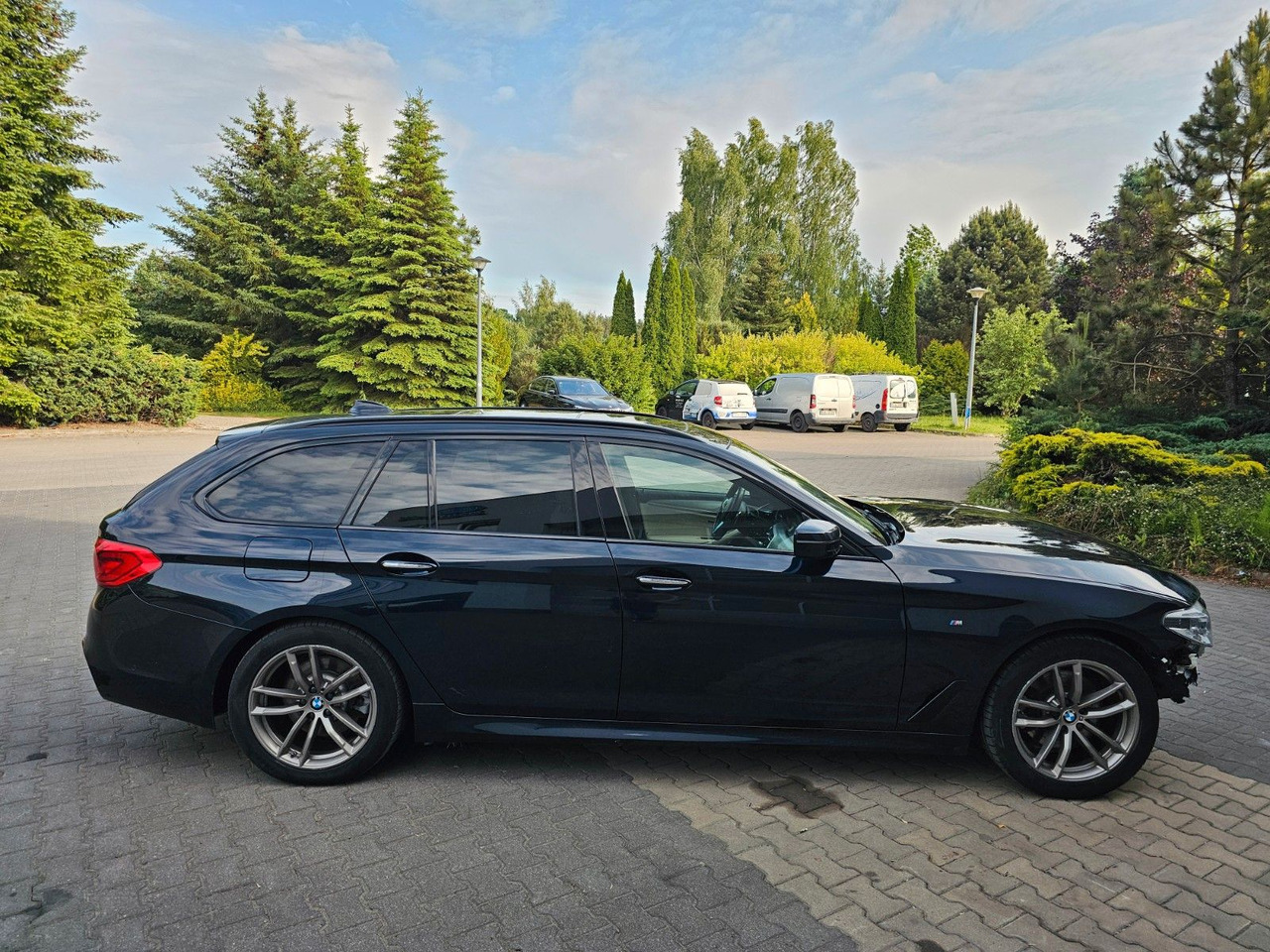 BMW 520 d M Packet Luftsitze Harman-K TOP Ausstatt. - PKW: das Bild 5 BMW 520 d M Packet Luftsitze Harman-K TOP Ausstatt. - PKW: das Bild 5