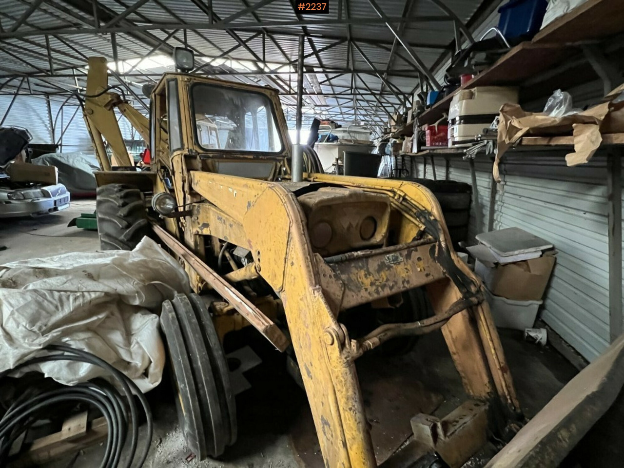 Backhoe loader- MASSEY-FERGUSON 203 - Baggerlader: das Bild 1 Backhoe loader- MASSEY-FERGUSON 203 - Baggerlader: das Bild 1