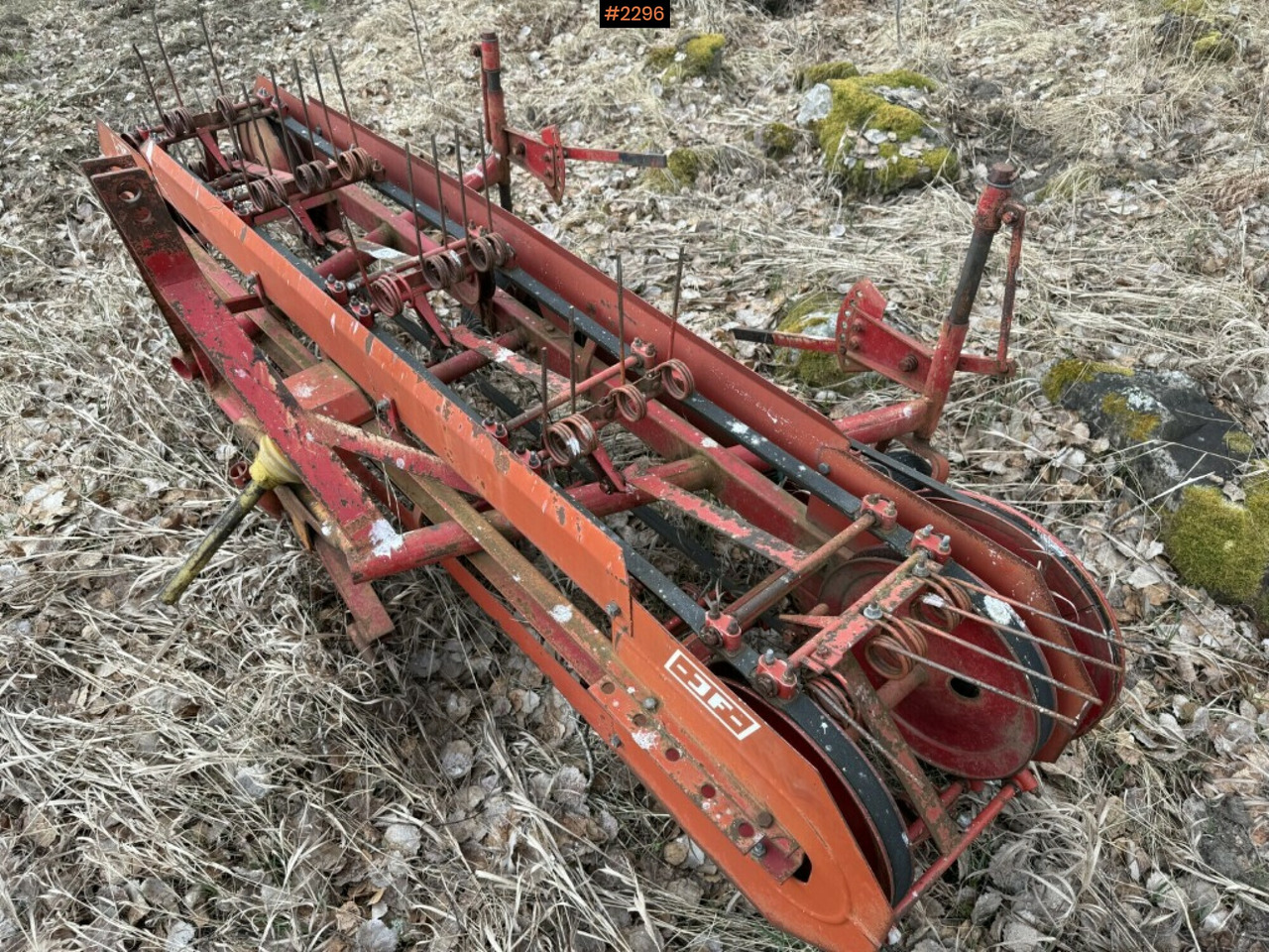 Hay Rake JF HSR 240 - Grünlandtechnik: das Bild 2 Hay Rake JF HSR 240 - Grünlandtechnik: das Bild 2