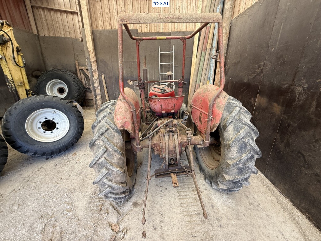Massey Ferguson Special 35X - Traktor: das Bild 4 Massey Ferguson Special 35X - Traktor: das Bild 4
