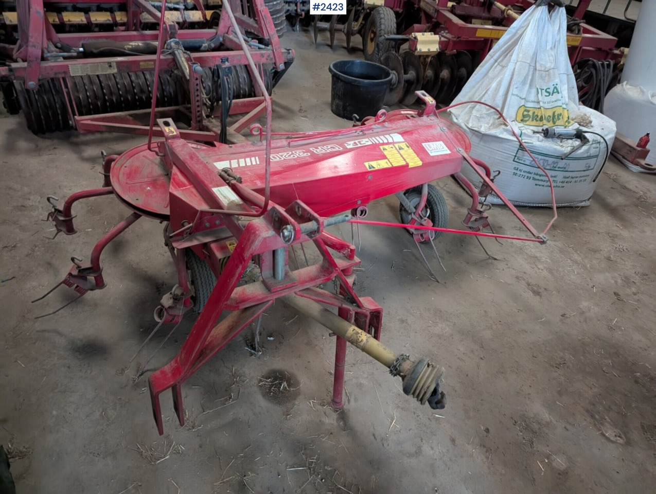 Tedder JF CR 320 - Grünlandtechnik: das Bild 5 Tedder JF CR 320 - Grünlandtechnik: das Bild 5