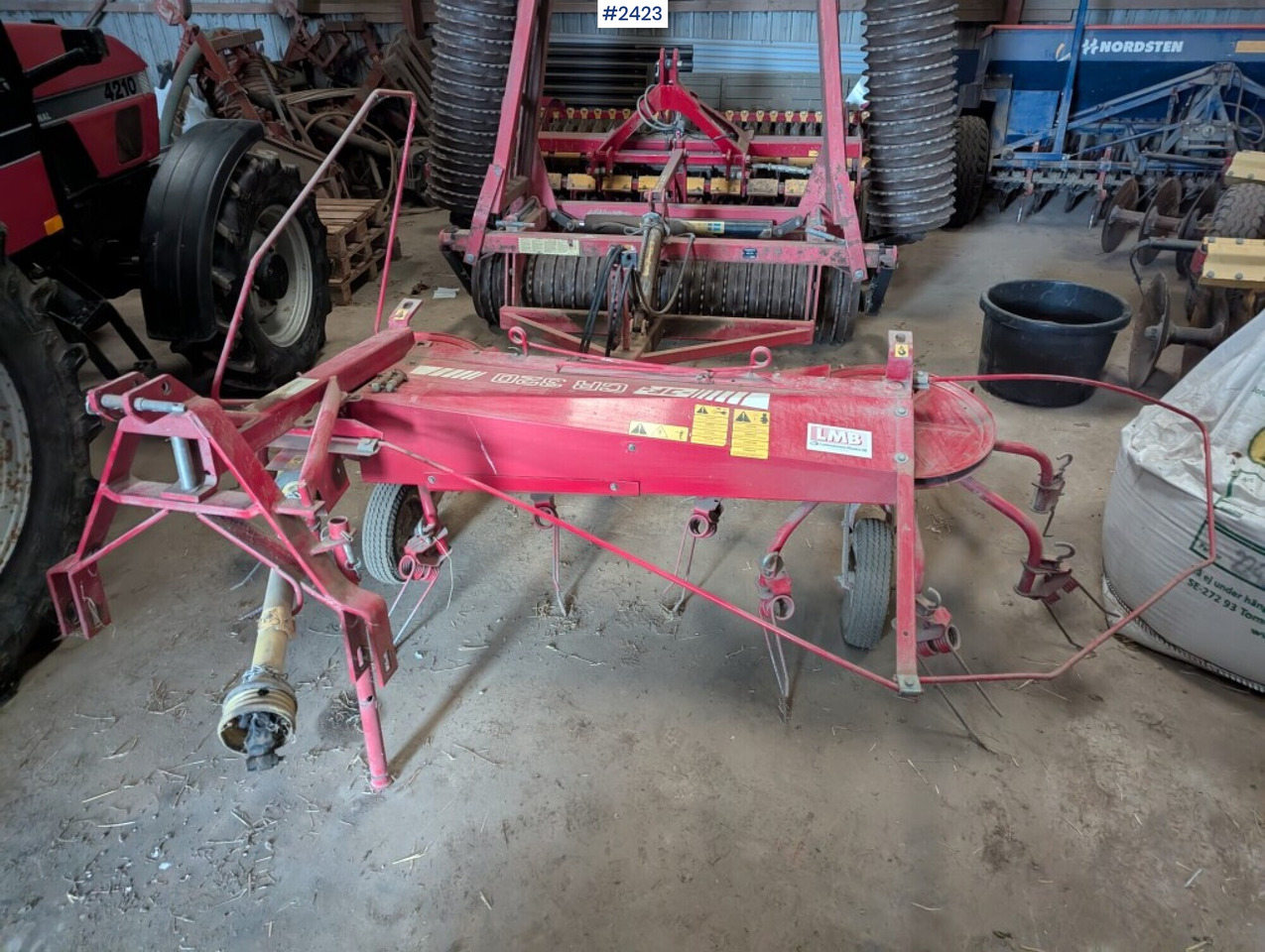 Tedder JF CR 320 - Grünlandtechnik: das Bild 1 Tedder JF CR 320 - Grünlandtechnik: das Bild 1