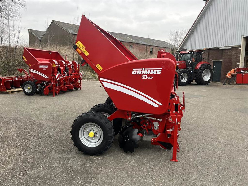 Grimme GL 420 hydraulische aandrijving - Kartoffellegemaschine: das Bild 2 Grimme GL 420 hydraulische aandrijving - Kartoffellegemaschine: das Bild 2
