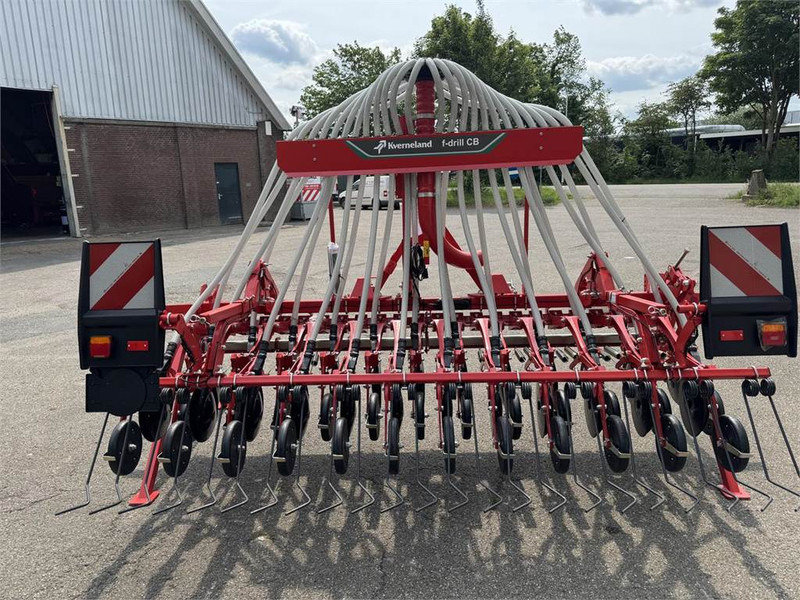 Kverneland CB 3000 - Sätechnik: das Bild 2 Kverneland CB 3000 - Sätechnik: das Bild 2