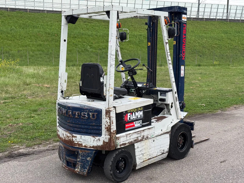 Komatsu Elektrische FB15-5 - Elektrostapler: das Bild 5 Komatsu Elektrische FB15-5 - Elektrostapler: das Bild 5