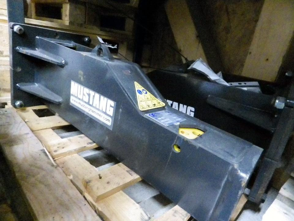Hydro-Hammer Abbruchhammer HM 100 Mustang (€1800 netto) - Hydraulikhammer für Baumaschine: das Bild 2 Hydro-Hammer Abbruchhammer HM 100 Mustang (€1800 netto) - Hydraulikhammer für Baumaschine: das Bild 2