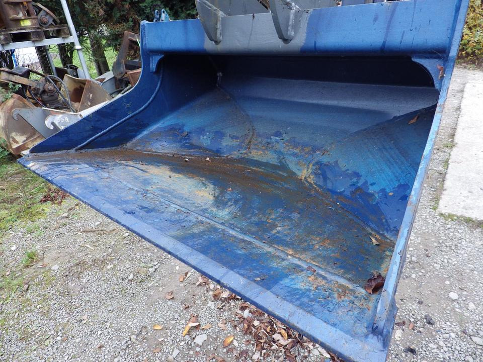 Planierlöffel 1000 mm 180 Ltr. MS03 Sym (MWST ausweisbar) - Baggerschaufel für Baumaschine: das Bild 5 Planierlöffel 1000 mm 180 Ltr. MS03 Sym (MWST ausweisbar) - Baggerschaufel für Baumaschine: das Bild 5
