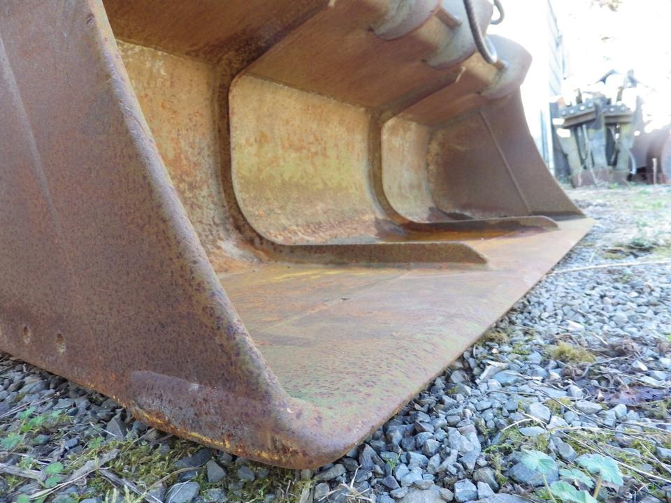 Schwenkbarer Grabenräumlöffel 1800 mm MS10 Bj 2022 - Baggerschaufel für Baumaschine: das Bild 5 Schwenkbarer Grabenräumlöffel 1800 mm MS10 Bj 2022 - Baggerschaufel für Baumaschine: das Bild 5