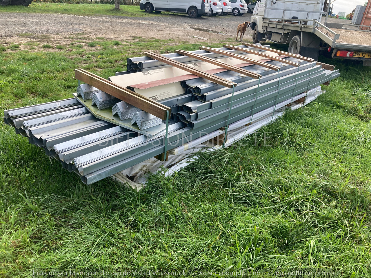 KIT HANGAR 10 m x 6 m - Baugeräte: das Bild 2 KIT HANGAR 10 m x 6 m - Baugeräte: das Bild 2