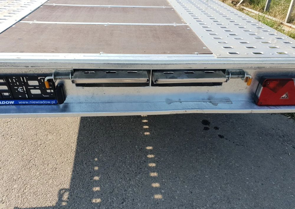 Niewiadów NM MARS 4,5x2,1m 2.7T R13C z sklejka - Autotransporter Anhänger: das Bild 4 Niewiadów NM MARS 4,5x2,1m 2.7T R13C z sklejka - Autotransporter Anhänger: das Bild 4