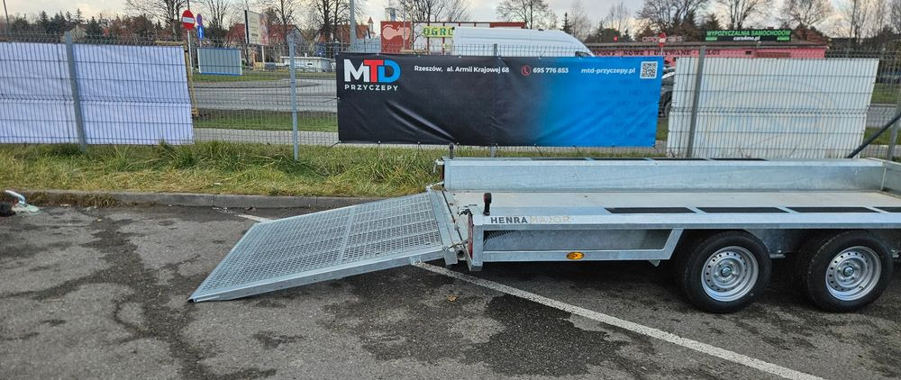 TEMARED HENRA BUILDER 4017 - Autotransporter Anhänger: das Bild 4 TEMARED HENRA BUILDER 4017 - Autotransporter Anhänger: das Bild 4