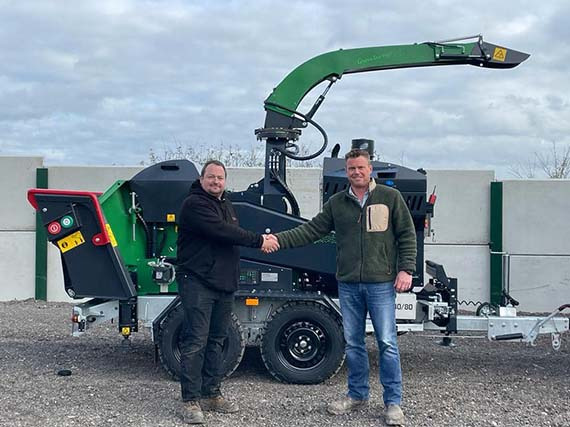 UFKES Greentec Jaguar 40-80 3.5T - Forstmaschine, Anhänger: das Bild 2 UFKES Greentec Jaguar 40-80 3.5T - Forstmaschine, Anhänger: das Bild 2