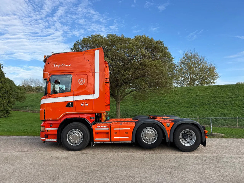 Scania R560 V8 Manual-Retarder-6x2 TOP NL TRUCK - Sattelzugmaschine: das Bild 2 Scania R560 V8 Manual-Retarder-6x2 TOP NL TRUCK - Sattelzugmaschine: das Bild 2