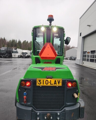 Avant760i - Hoflader: das Bild 4 Avant760i - Hoflader: das Bild 4