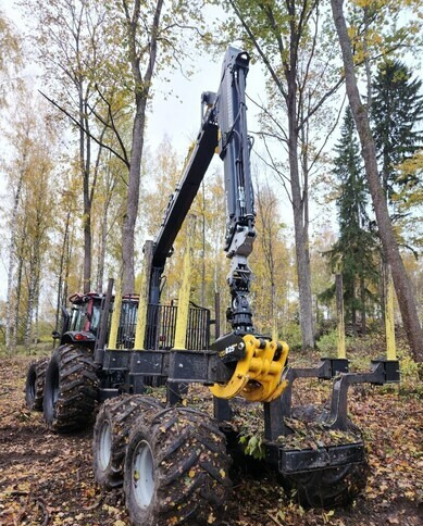 ValtraN123 + Kronos 140 4WDM + Cranab HC8 - Forstmaschine: das Bild 3 ValtraN123 + Kronos 140 4WDM + Cranab HC8 - Forstmaschine: das Bild 3