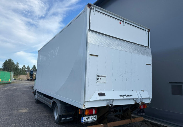 Mercedes-BenzAtego kaappi + perälauta - Koffer LKW: das Bild 3 Mercedes-BenzAtego kaappi + perälauta - Koffer LKW: das Bild 3