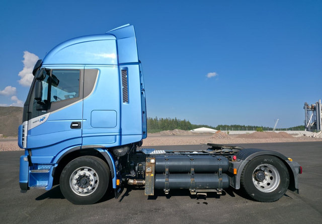 IvecoStralis 460 4x2 CNG / LNG - Sattelzugmaschine: das Bild 2 IvecoStralis 460 4x2 CNG / LNG - Sattelzugmaschine: das Bild 2