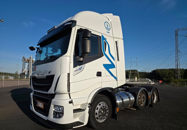 IvecoStralis 460 6x2 LNG/LBG - Sattelzugmaschine: das Bild 1 IvecoStralis 460 6x2 LNG/LBG - Sattelzugmaschine: das Bild 1