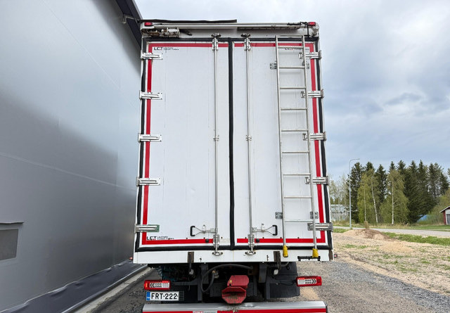 VolvoFH 540 8x4 66m3 - Koffer LKW: das Bild 5 VolvoFH 540 8x4 66m3 - Koffer LKW: das Bild 5