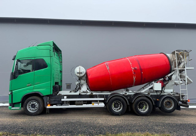 VolvoFH16 650 8x4 - Fahrmischer: das Bild 3 VolvoFH16 650 8x4 - Fahrmischer: das Bild 3