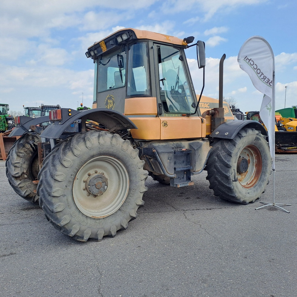 JCB FASTRAC 175 - Traktor: das Bild 2 JCB FASTRAC 175 - Traktor: das Bild 2