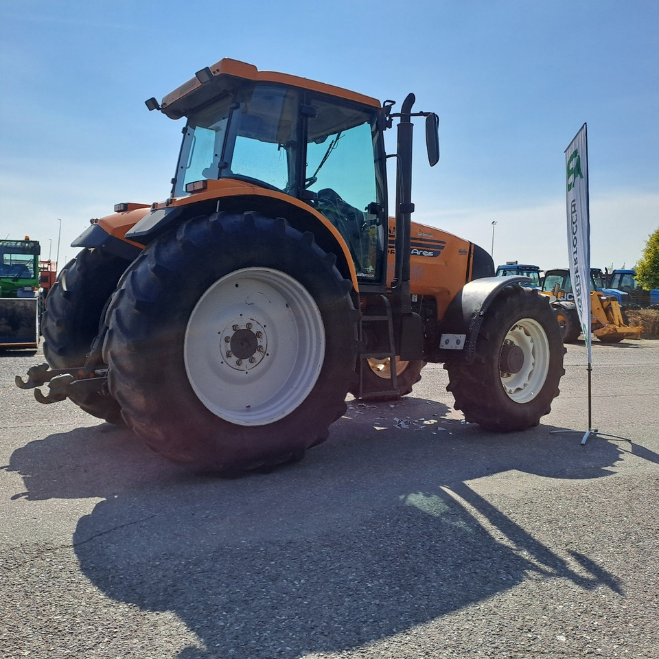 RENAULT ARES 720 RZ - Traktor: das Bild 3 RENAULT ARES 720 RZ - Traktor: das Bild 3