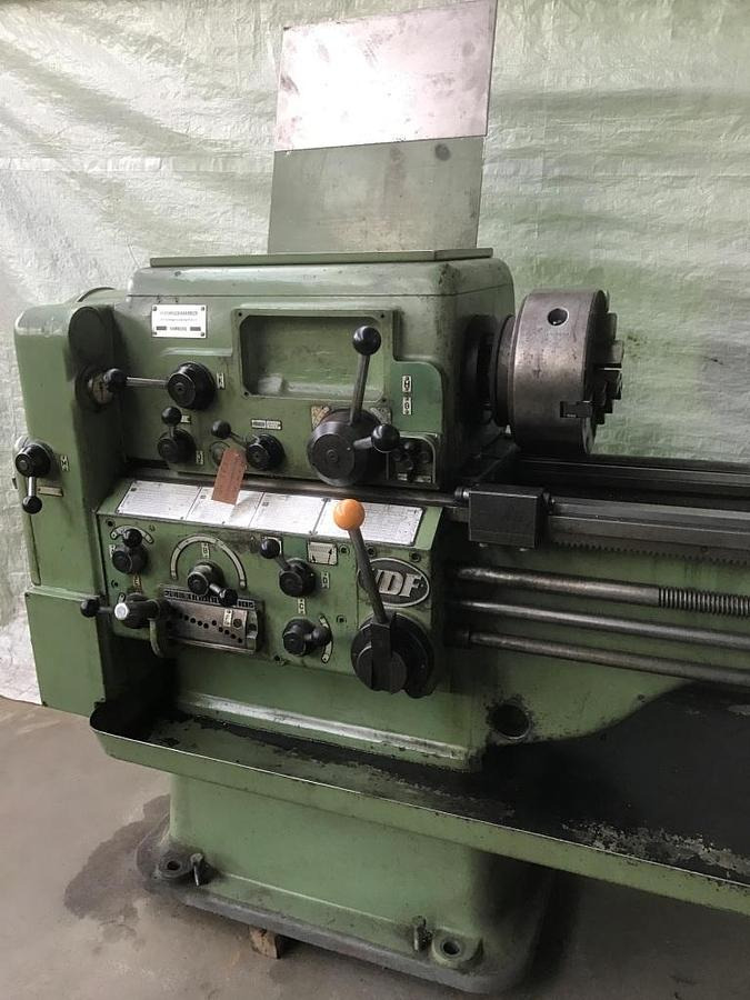 Leit- u. Zugspindeldrehmaschine VDF-HEIDENREICH & HARBECK - Metalldrehmaschine: das Bild 2 Leit- u. Zugspindeldrehmaschine VDF-HEIDENREICH & HARBECK - Metalldrehmaschine: das Bild 2