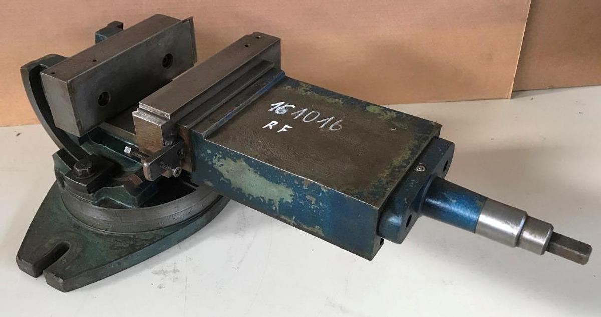 Materialspannstock - Metallbearbeitungsmaschine: das Bild 2 Materialspannstock - Metallbearbeitungsmaschine: das Bild 2