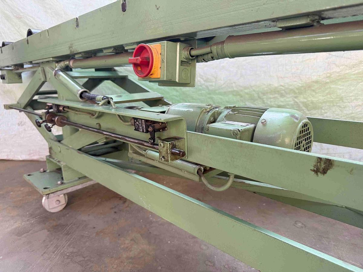 Rollenbahn PEDDINGHAUS - Fördertechnik: das Bild 4 Rollenbahn PEDDINGHAUS - Fördertechnik: das Bild 4