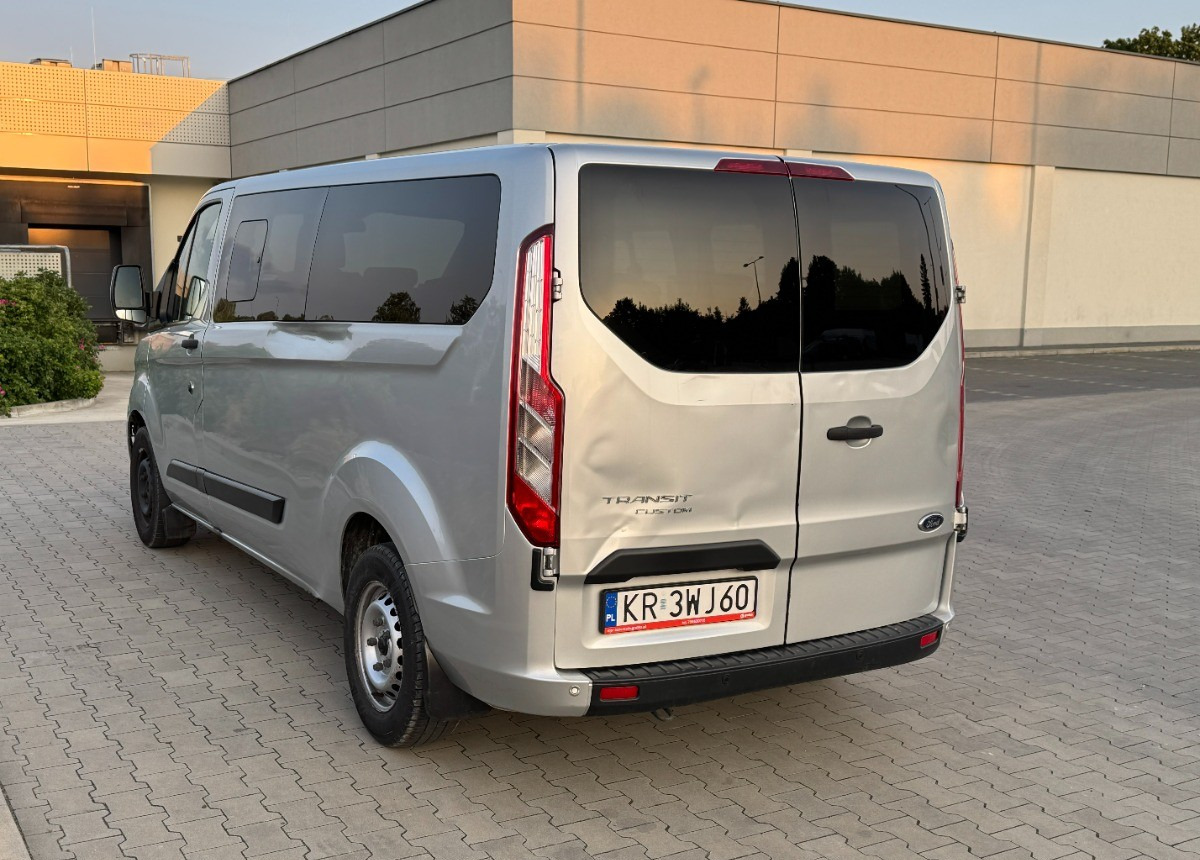 Ford Transit Custom 2.0 170 KM L2 LONG 2021 LED 8 osobowy NAWIEWY miejsc Salon PL - Kleinbus, Personentransporter: das Bild 3 Ford Transit Custom 2.0 170 KM L2 LONG 2021 LED 8 osobowy NAWIEWY miejsc Salon PL - Kleinbus, Personentransporter: das Bild 3