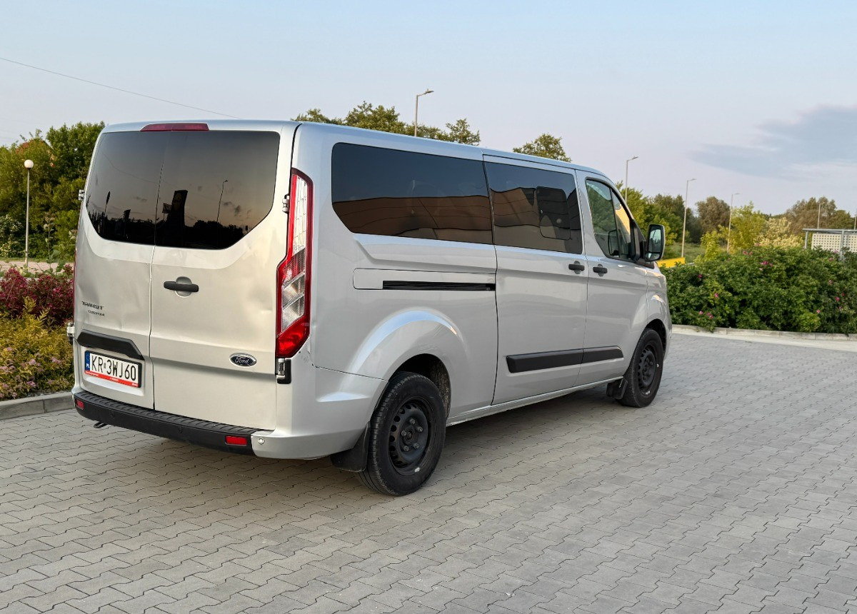 Ford Transit Custom 2.0 170 KM L2 LONG 2021 LED 8 osobowy NAWIEWY miejsc Salon PL - Kleinbus, Personentransporter: das Bild 2 Ford Transit Custom 2.0 170 KM L2 LONG 2021 LED 8 osobowy NAWIEWY miejsc Salon PL - Kleinbus, Personentransporter: das Bild 2